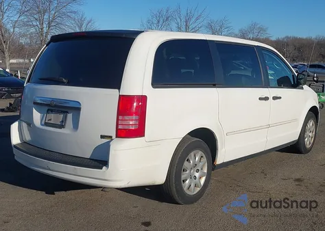 2008 Chrysler Town & Country Lx from USA, damaged, VIN 2A8HR44HX8R725048